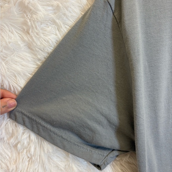 🖤 Disney Minnie Mouse Frankenstein’s Bride Graphic Tee – Size XL 🖤 - Picture 4 of 10